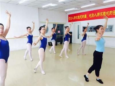 济南舞蹈培训 从古典芭蕾到潮流街舞为你打造专业质感